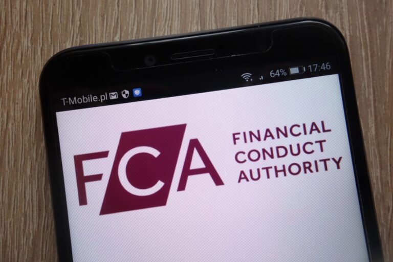 英規制当局、無許可の暗号資産企業とのスポンサー契約について警告──プレミアリーグのクラブに書簡を送付
