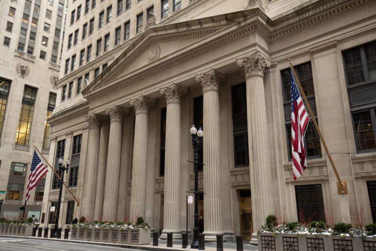 米FRB、銀行監督から「風評リスク」排除へ──デバンキング問題に対応