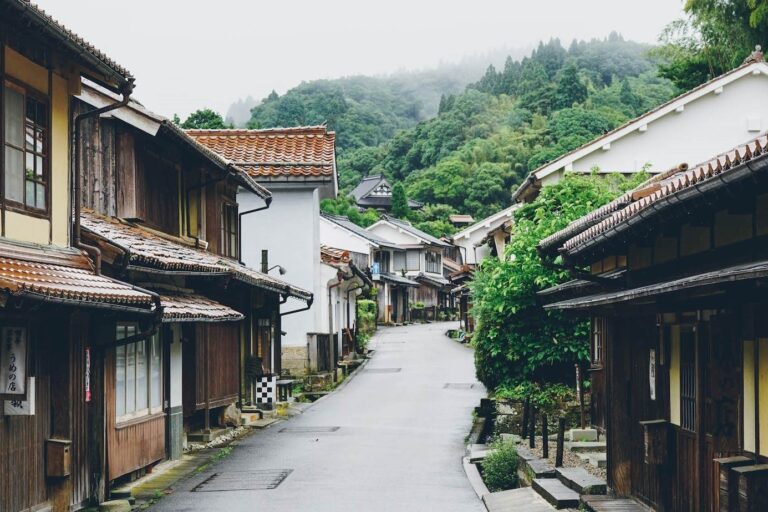 日本郵便、石見銀山でNFT実証実験──郵便局ネットワーク活用し全国展開も