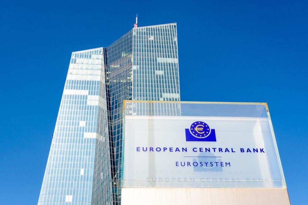 ECBチーフエコノミスト、ステーブルコインや米大手テック企業と対抗するにはデジタルユーロが必要と発言