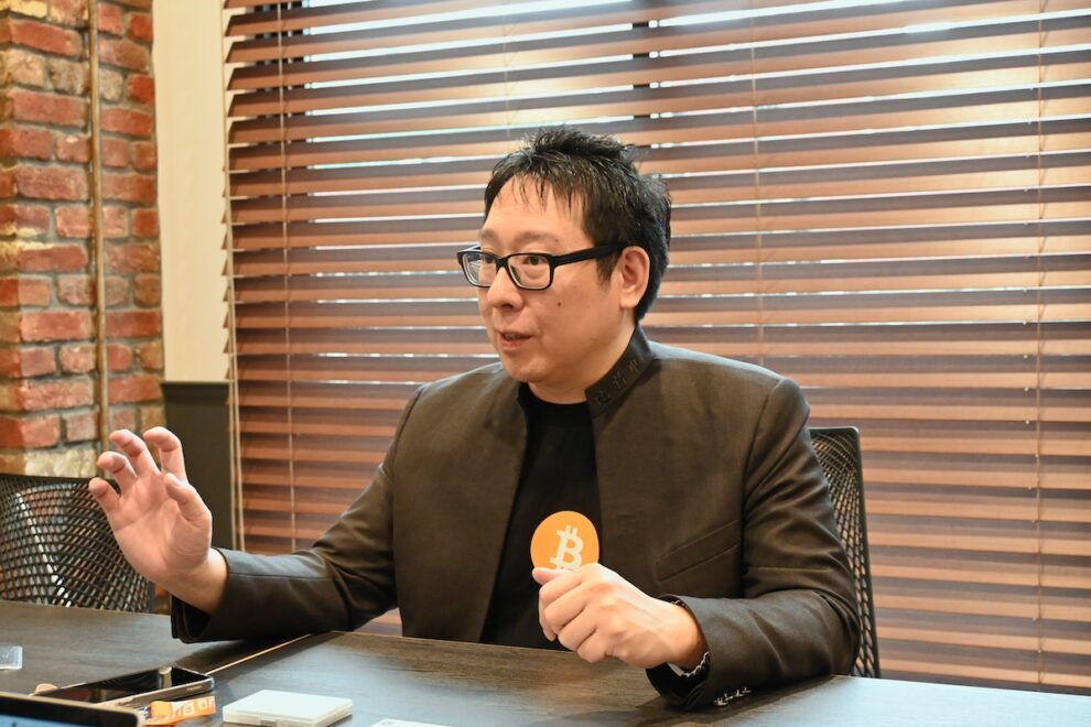 “ビットコイン・スタンダード”は必然的な未来──12カ月で100万ドルもあり得る【JAN3・CEOインタビュー後編】