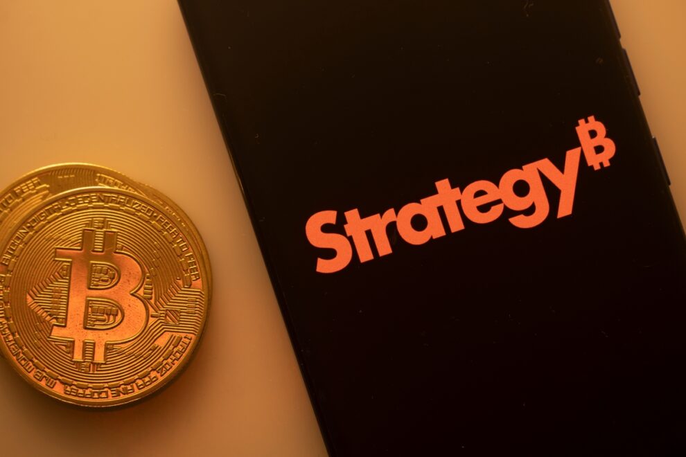 Strategy、約21億2500万ドル相当のビットコイン追加購入──総保有量は70万9715BTCに