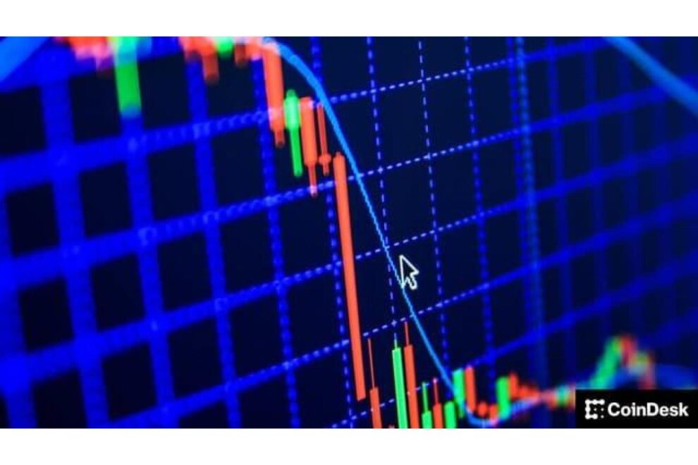 ビットコイン、時価総額トップ10から転落──イーサリアムも後退