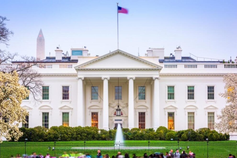 暗号資産業界と銀行、ステーブルコインの利回り付与で合意に至らず──ホワイトハウスで会合