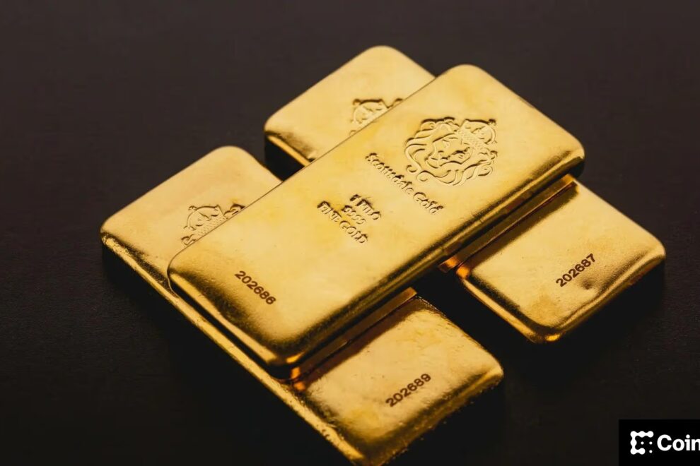 金価格が1世紀ぶりの長期下落を記録し、ビットコインが復活を遂げる