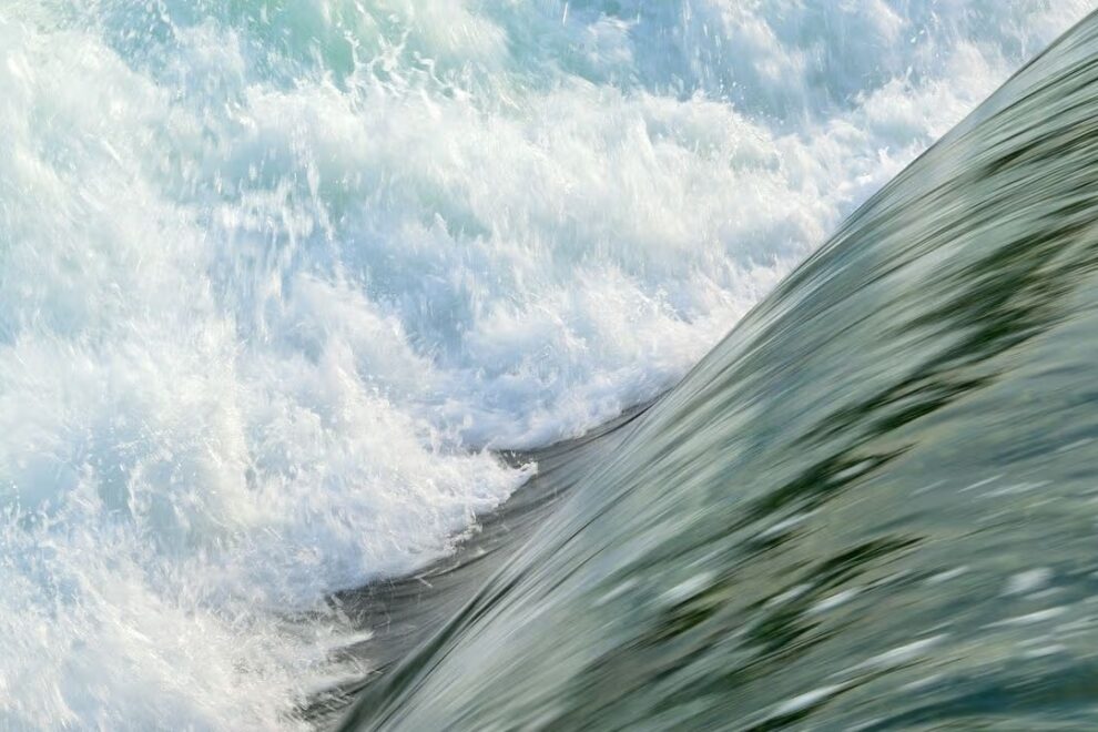 投資家がビットコインETFから1億7100万ドルを引き揚げ、過去3週間で最大の単日流出額を記録