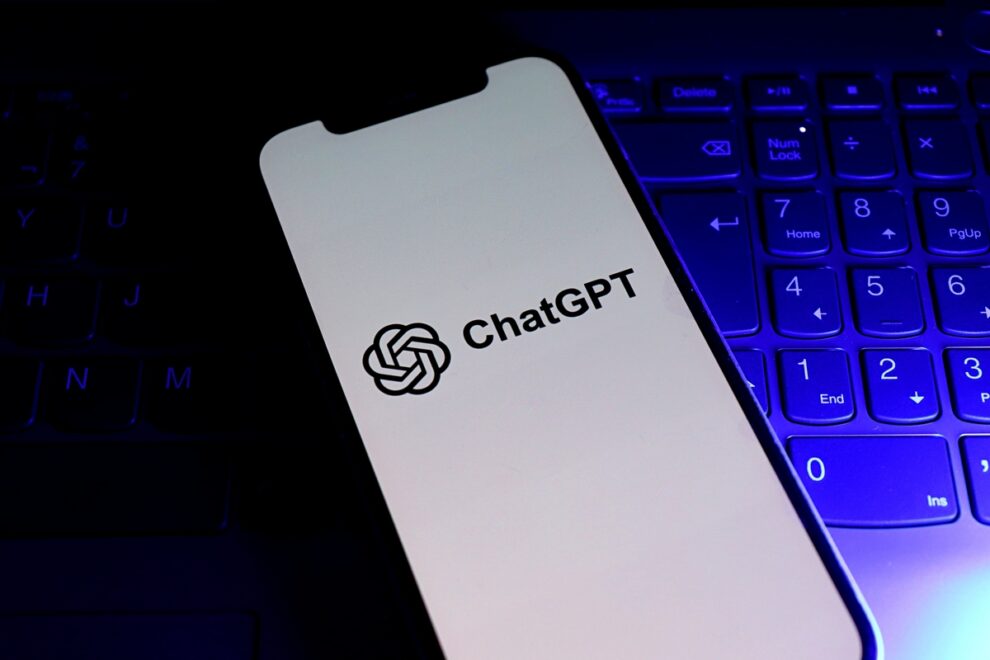 ChatGPT経由で暗号資産購入が可能に──MoonPayアプリ統合で
