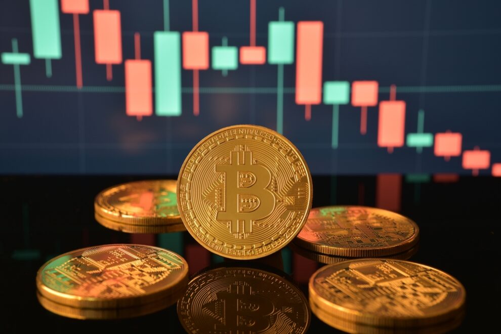 【速報】ビットコイン、一時1000万円割れ