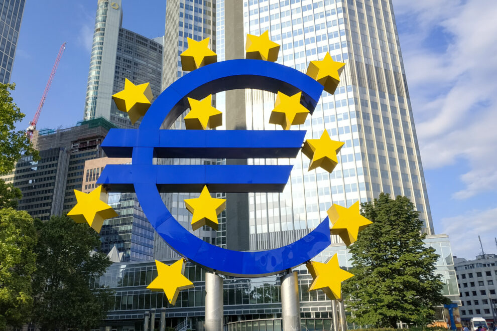 ECB、トークン化資産を中央銀行マネーで決済する「Pontes」を開始──2つの決済方式と、2028年の24時間化計画【MCB FinTechカタログ通信】